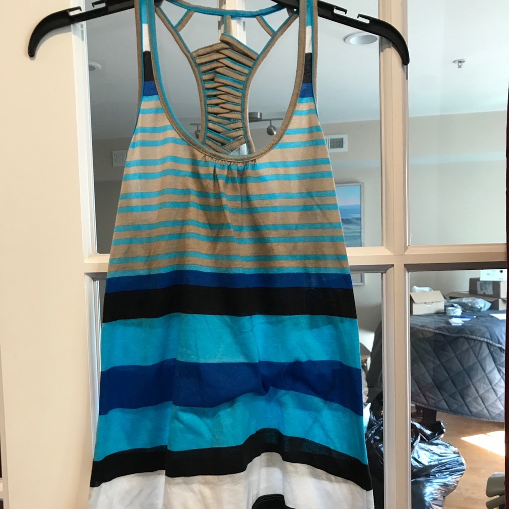 Wet seal tank top